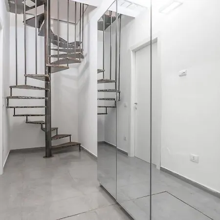 Apartment Loft Sui Navigli Milan