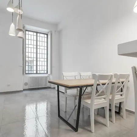 Loft Sui Navigli Apartment